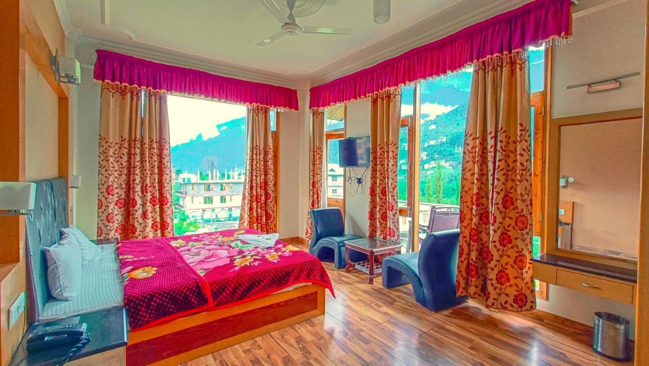 Hotel Akash Regency Manāli Eksteriør bilde