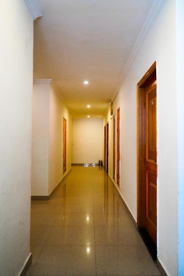 Hotel Akash Regency Manāli Eksteriør bilde