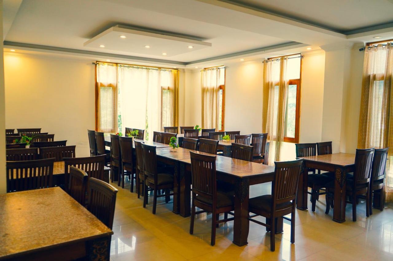 Hotel Akash Regency Manāli Eksteriør bilde