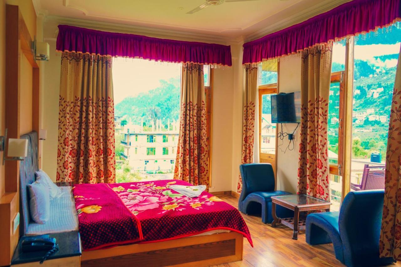 Hotel Akash Regency Manāli Eksteriør bilde
